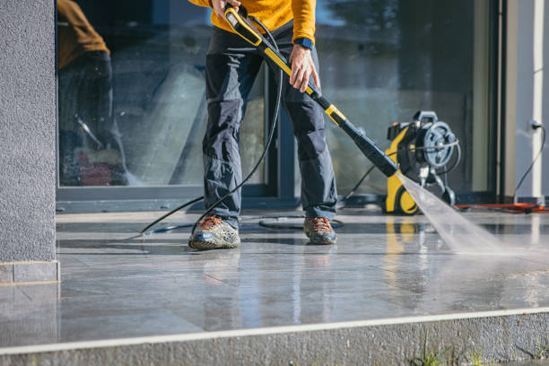 Best Playground Equipment Cleaning  in Garfield Heights, OH